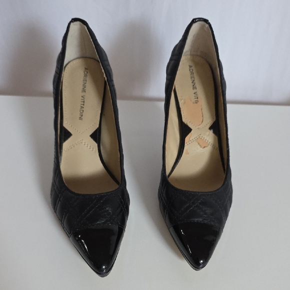 Adrienne Vittadini Shoes - Adrienne Vittadini Black Leather Upper Shoes.  Size 6 1/2 Medium.